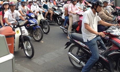 Những câu chuyện hài hước xảy ra trên đường